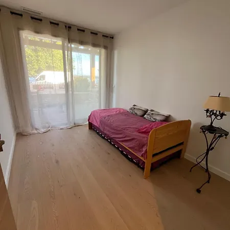 Au Moutchic Pour 10 Pers, 2 , 3 Ch , 1 Sdb Villa *